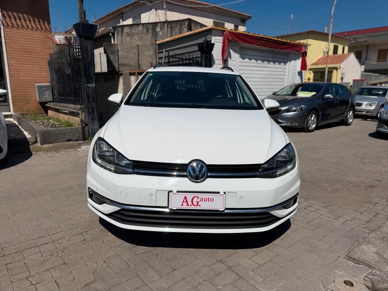 Volkswagen Golf Variant 1.6 TDI 115 CV Business BlueMotion Technology