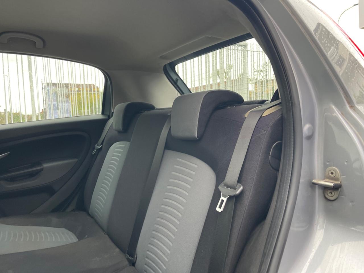 Fiat Grande Punto 1.3 MJT 75 CV 5 porte Dynamic