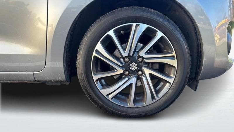 Suzuki Swift VI 2020 1.2 Dualjet Hybrid Top 2WD