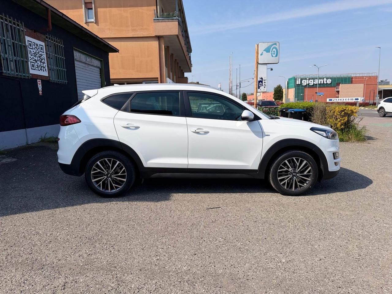 Hyundai Tucson Exellence 1.6 CRDi 48V MHEV #10068