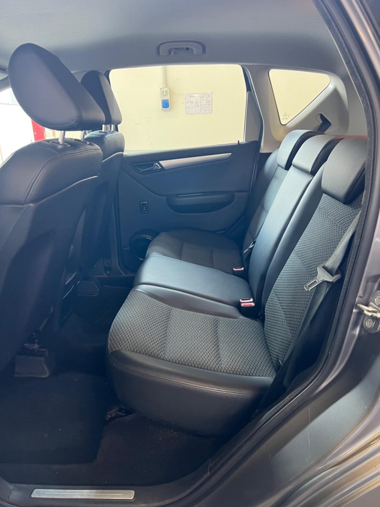 Mercedes-benz A 180 A 180 CDI Automatic Executive