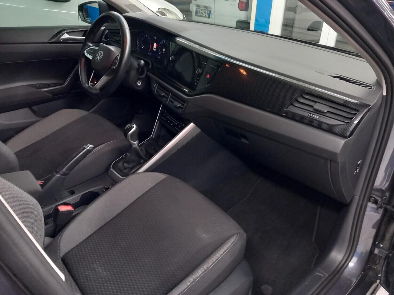 Volkswagen Polo anno 2022 benzina 1.0 km 34 mila