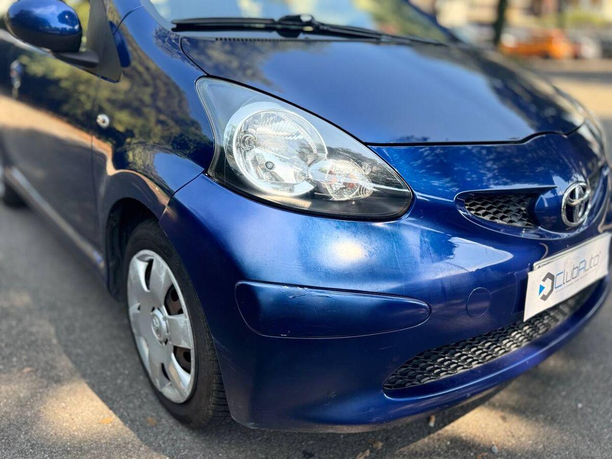 Toyota Aygo 1.0 Deep Ocean Connect 5p m-mt
