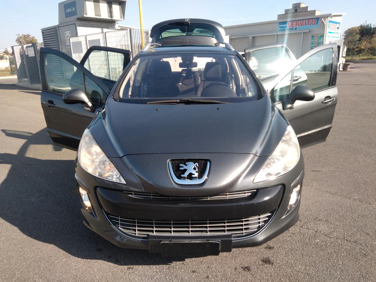 Peugeot 308 1.6 HDi 110CV SW 7posti xneopatentati