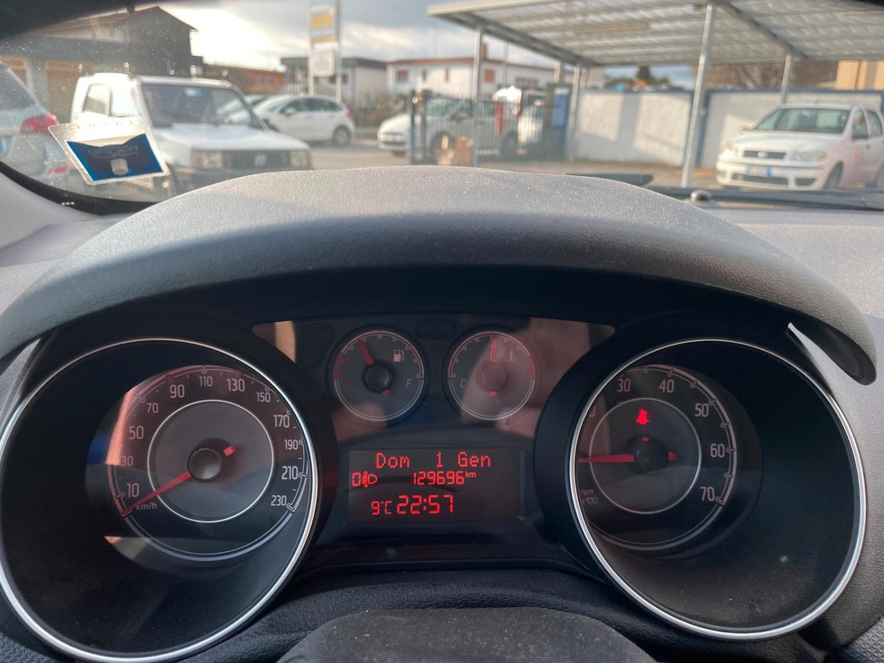 Fiat Punto 1.3 MJT II S&S 95 CV 5 porte Street