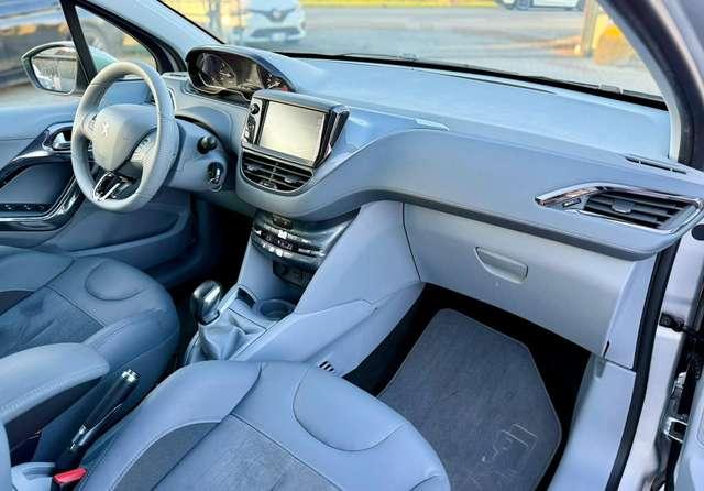 Peugeot 208 5p 1.6 vti 16v Allure