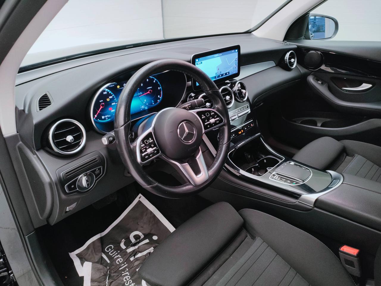 Mercedes-Benz GLC - X253 2019 - GLC 220 d Sport 4matic auto