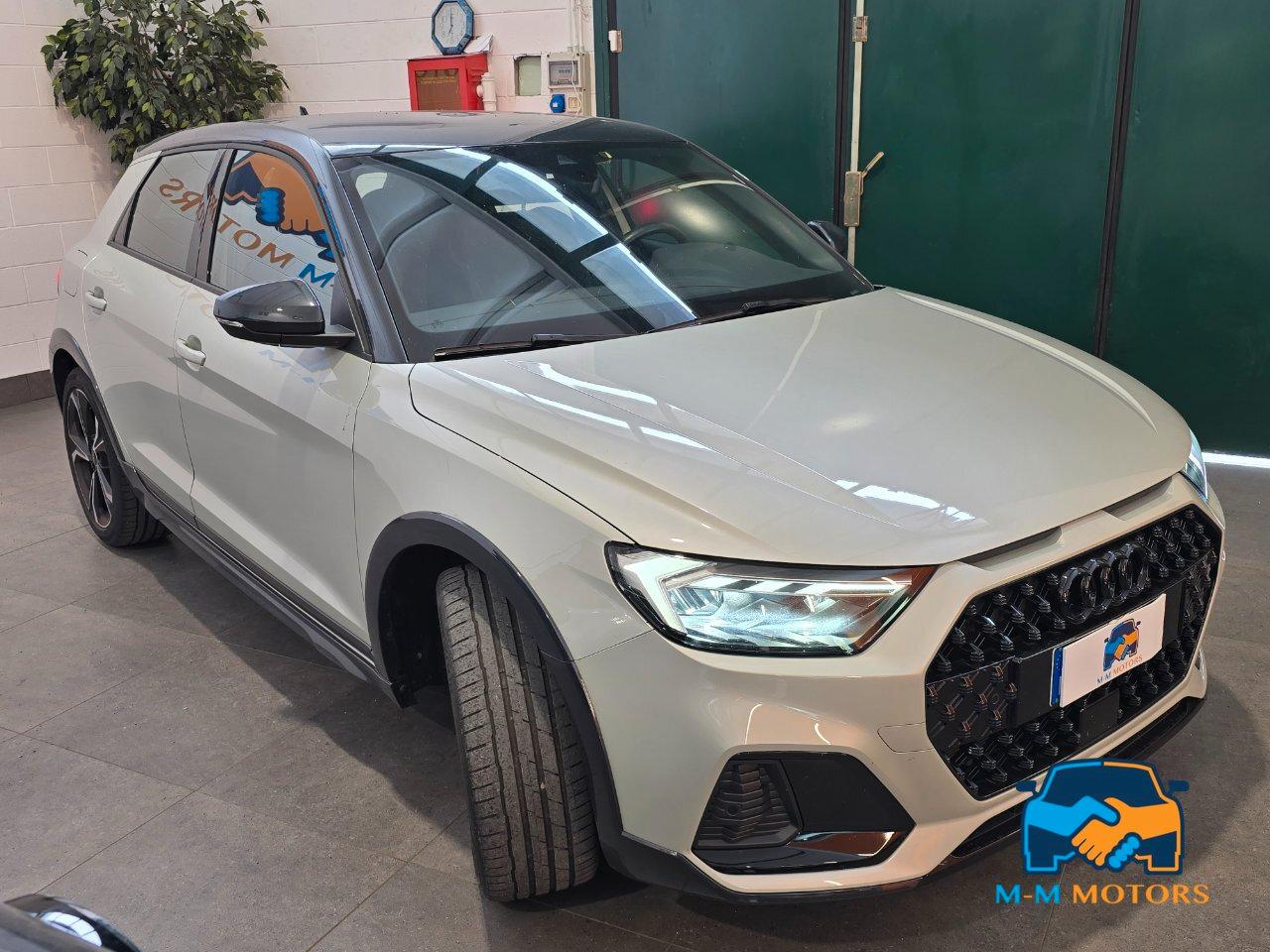 Audi A1 Allstreet 30 1.0 tfsi Identity Contrast 110cv s tronic