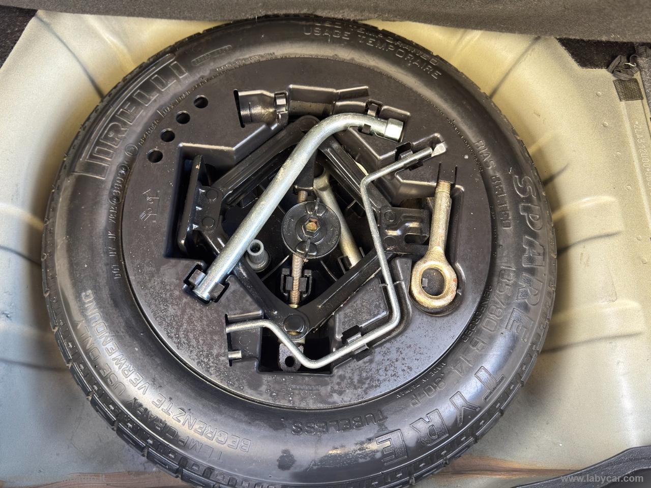 LANCIA Ypsilon 1.2 69 CV 5p. Gold