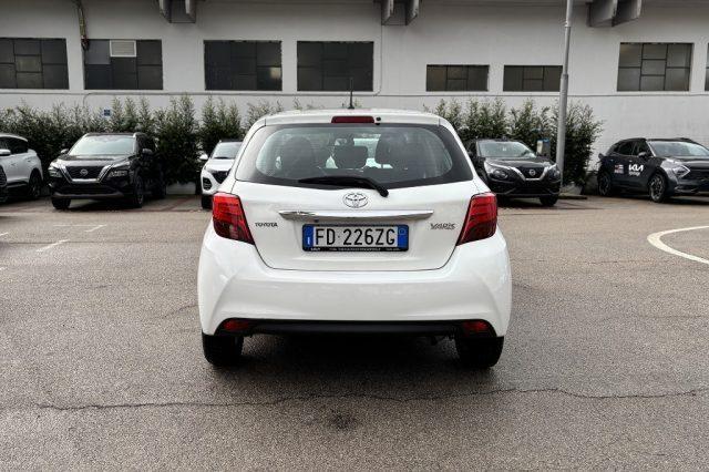 TOYOTA Yaris 1.0 5 porte Business