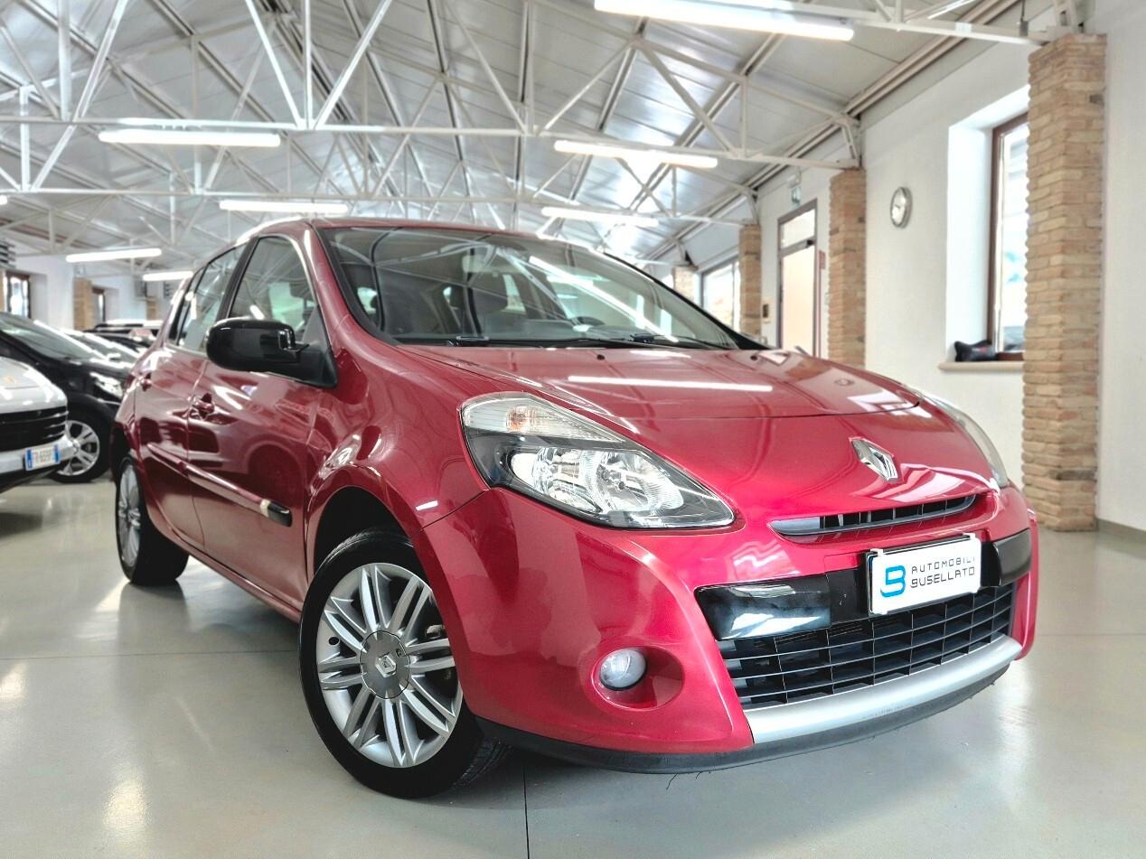 Renault Clio 1.2 16V 5 porte Dynamique