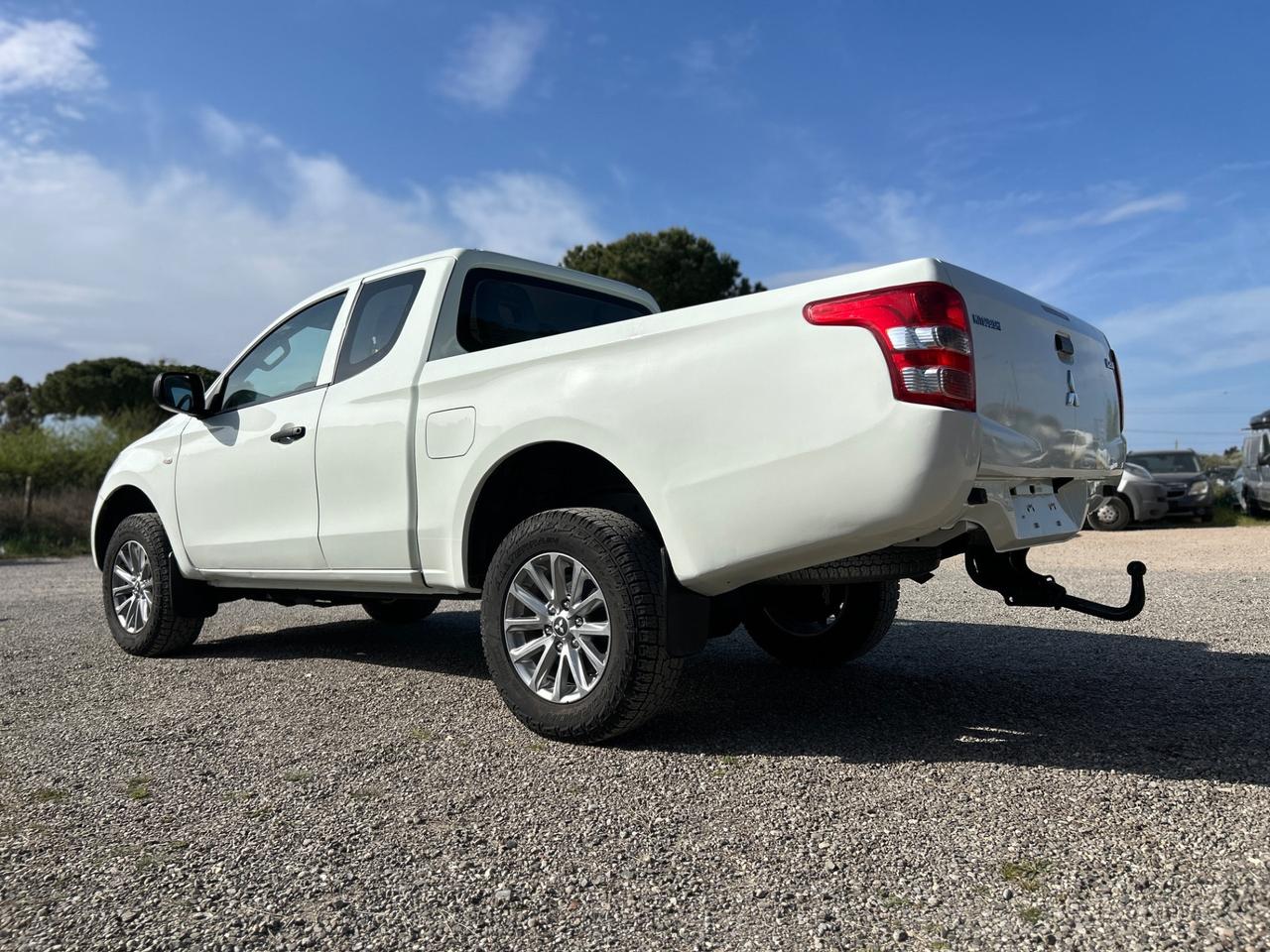 Mitsubishi L200 2.4 Diesel 154cv*CABINA SINGOLA*4POSTI*