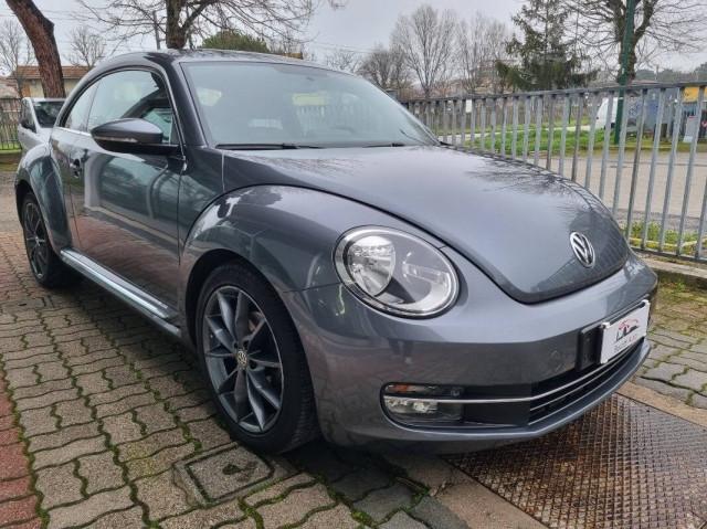 Volkswagen Maggiolino 1.6 tdi Design 105cv OK NEOPATENTATI