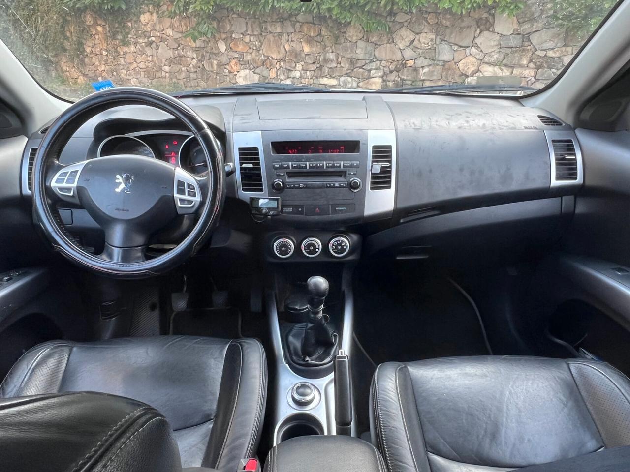 Peugeot 4007 2.2 HDi 156CV Féline