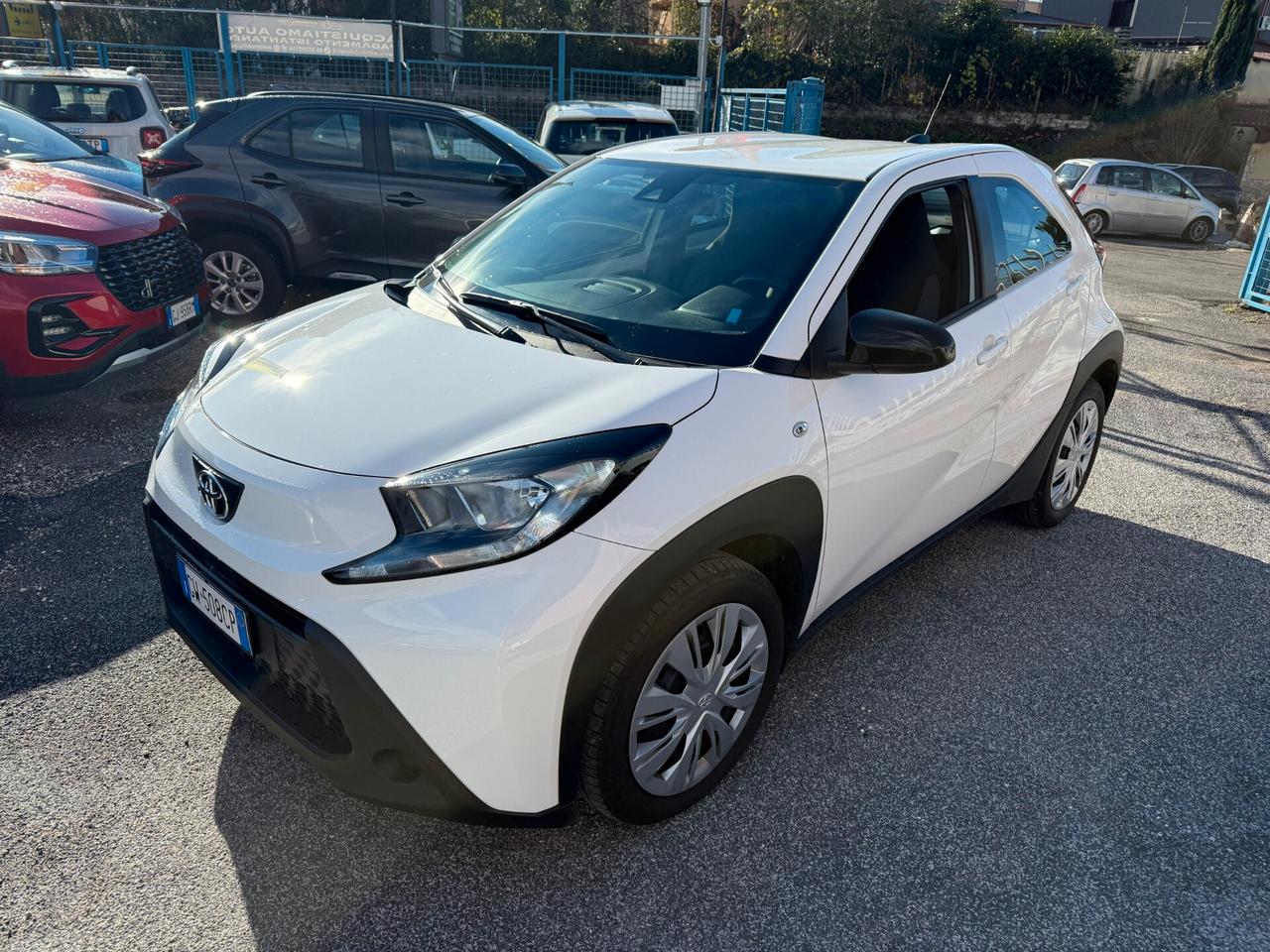 Toyota Aygo X 1.0 AUTOM. *SOLO 7.000KM*