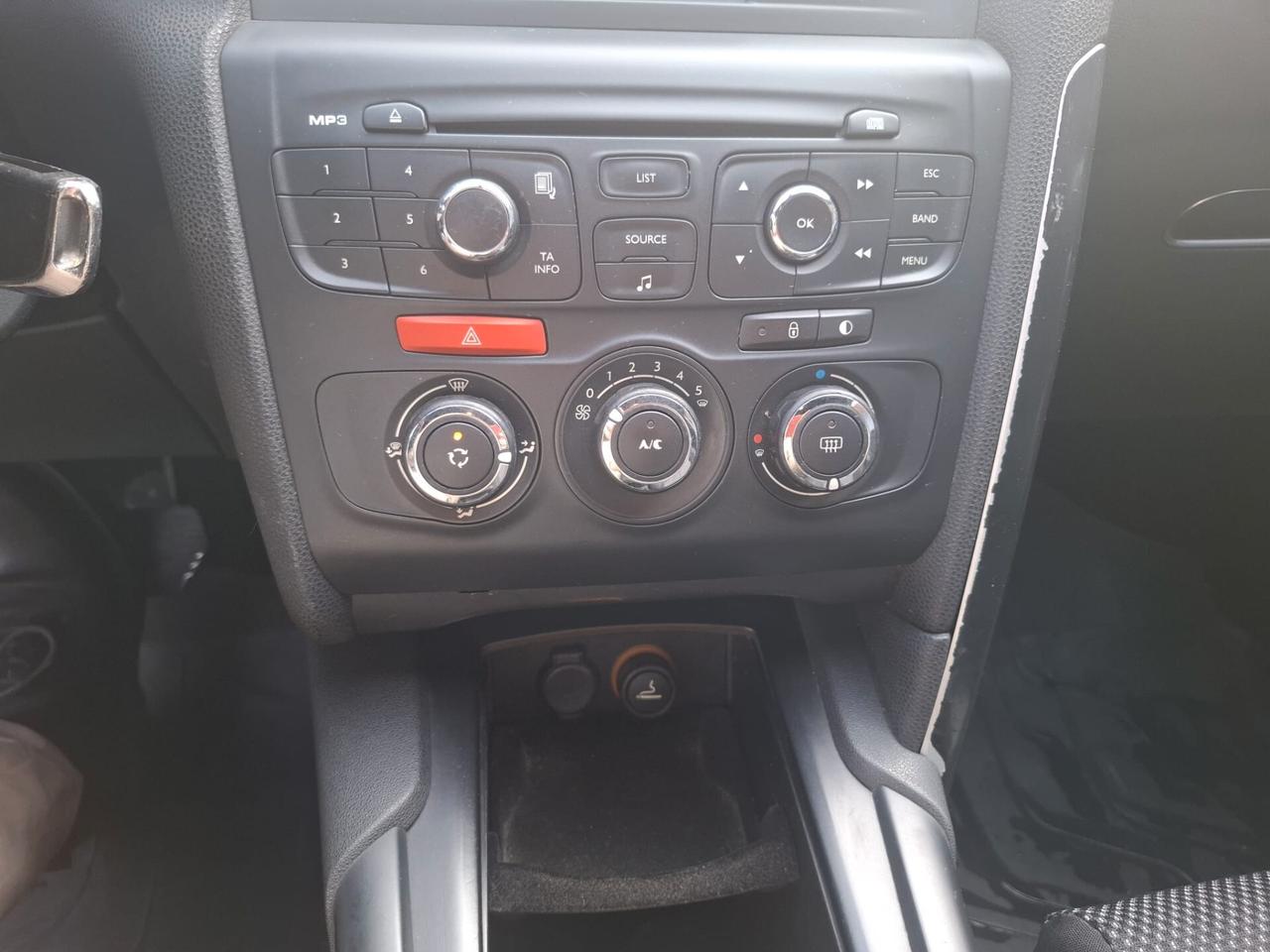 Ds DS4 4 1.6 e-HDi 110 airdream Business