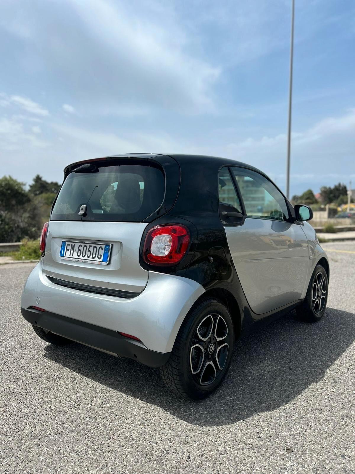 Smart Fortwo Coupé 1.0 71 CV Euro 6