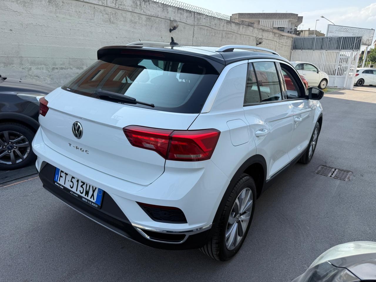 Volkswagen T-Roc 1.0benzina - 2019