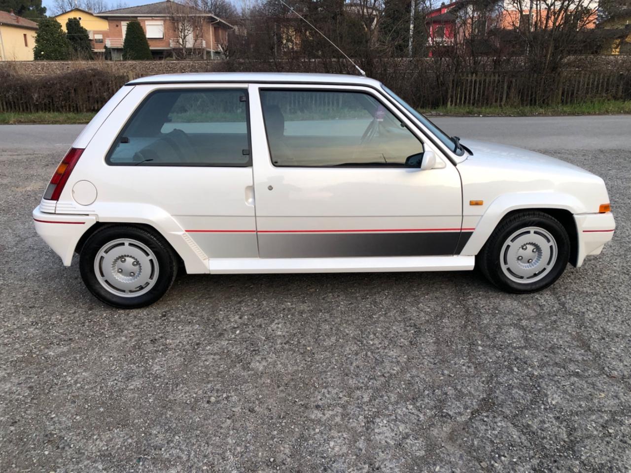 Renault Super 5 GT TURBO