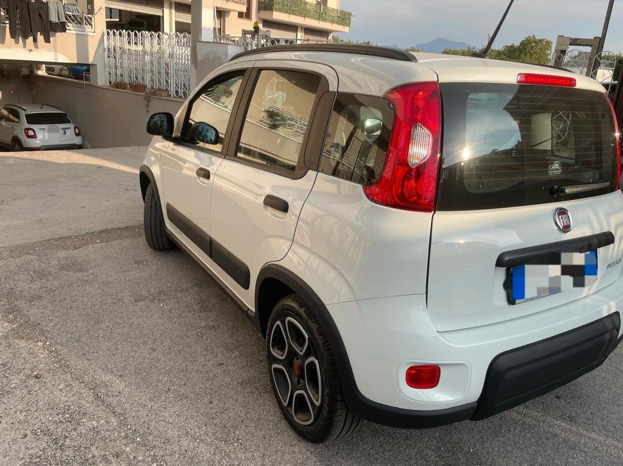 Fiat Panda 1.0 FireFly S&S Hybrid City Cross