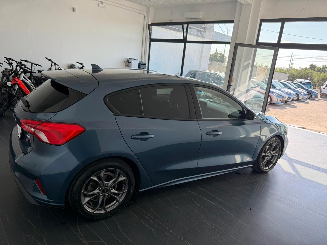 Ford Focus 1.5 EcoBlue 120 CV 5p. ST-Line