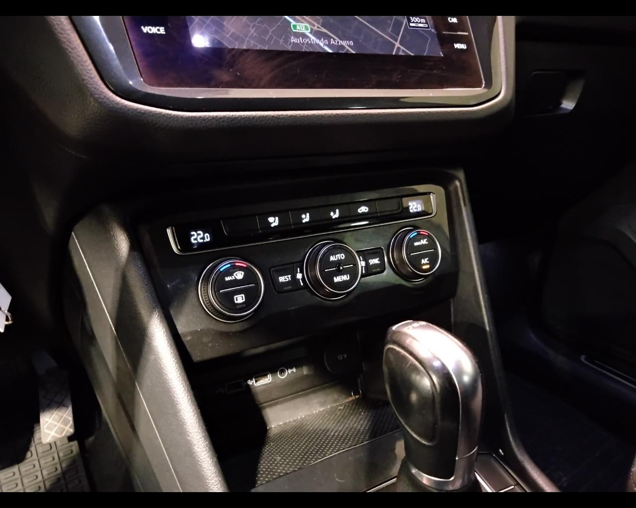 VOLKSWAGEN Tiguan II 2016 - Tiguan 2.0 tdi Style 4motion 150cv dsg