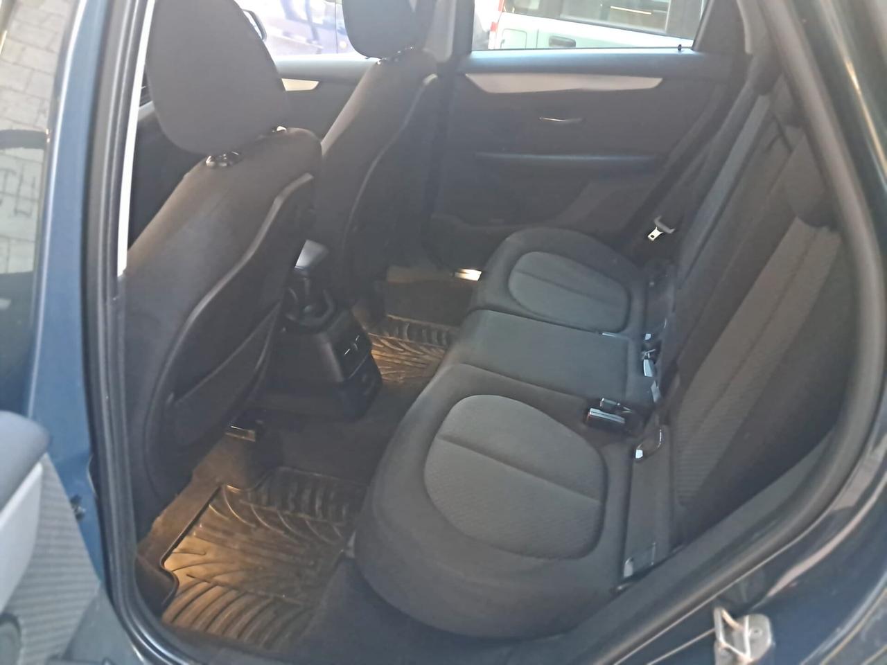 Bmw 216 216d Active Tourer-Solo89000km-EURO15990