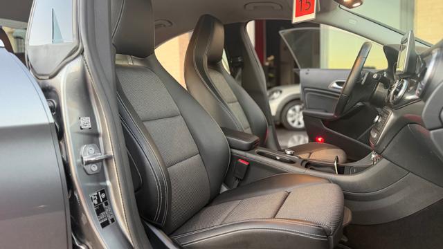 MERCEDES-BENZ CLA 200 d Automatic Business Extra SEDAN
