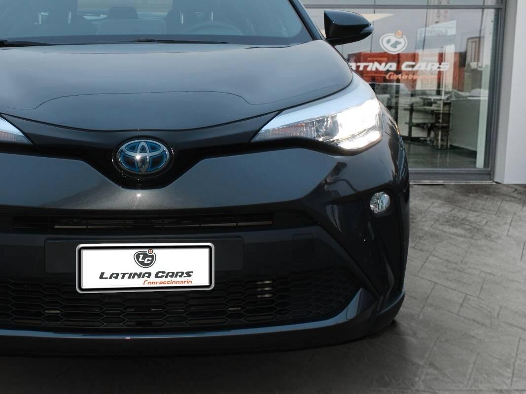 Toyota C-HR 1.8h Active e-cvt Con TELECAMERA & NAVIGATORE