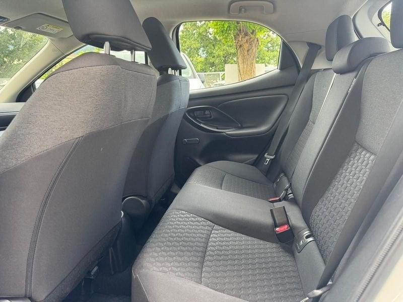 Toyota Yaris 1.0 VVT-i Benzina 72cv 5 porte Active
