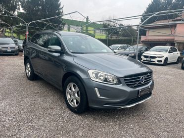Volvo XC 60 D4 Geartronic MOMENTUM