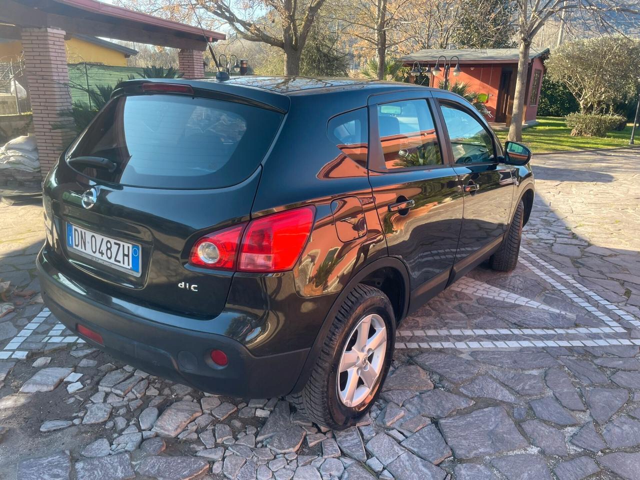 Nissan Qashqai 2.0 dCi DPF Tekna