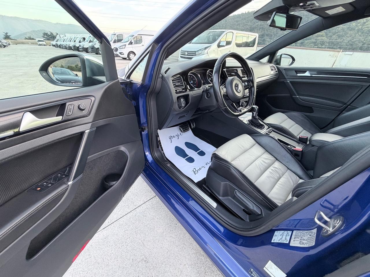 Volkswagen Golf R 2.0 TSI DSG 300CV 4Motion
