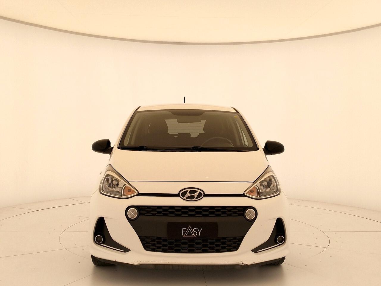 Hyundai i10 1.0 Advanced - NEOPATENTATI