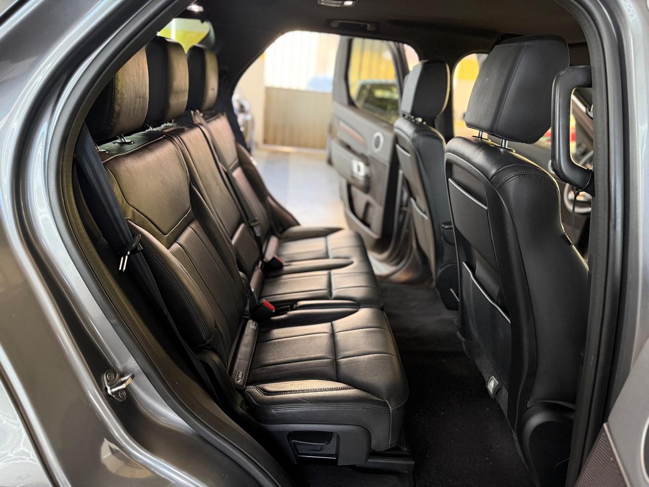 Land Rover Discovery 3.0 TD6 249 CV 7 Posti 2019