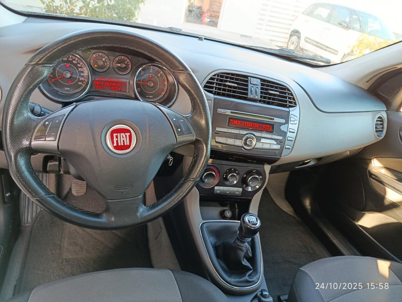 Fiat Bravo 1.6 MJT 120 CV DPF Active £3500 vista e piaciuta £4500 CON GARANZIA