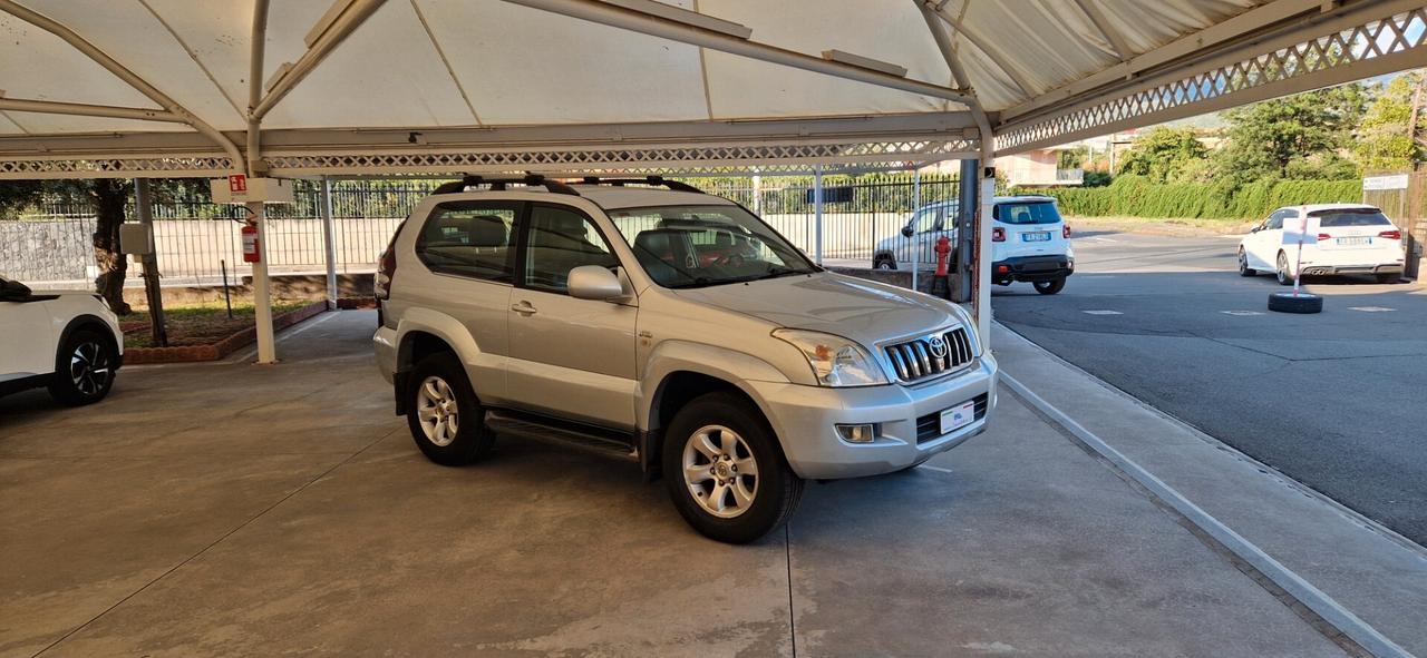 Toyota Land Cruiser 3.0 D-4D 16V cat 3 porte Sol