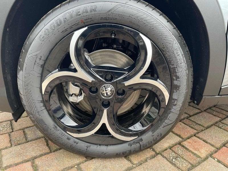 Alfa Romeo Junior 1.2 145 CV Hybrid eDCT6 Speciale - KM0