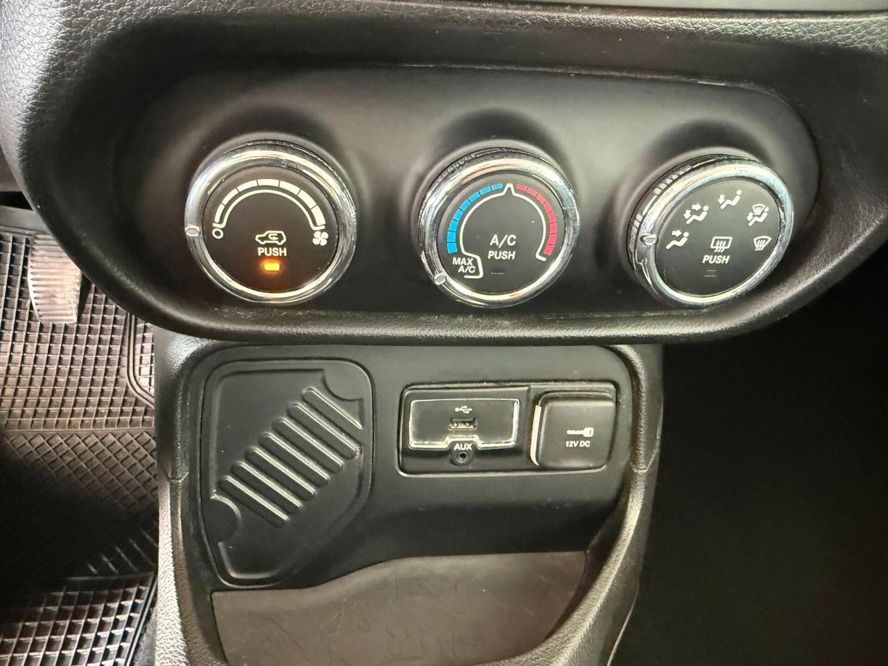 Jeep Renegade 1.6 Mjt 120 CV Longitude