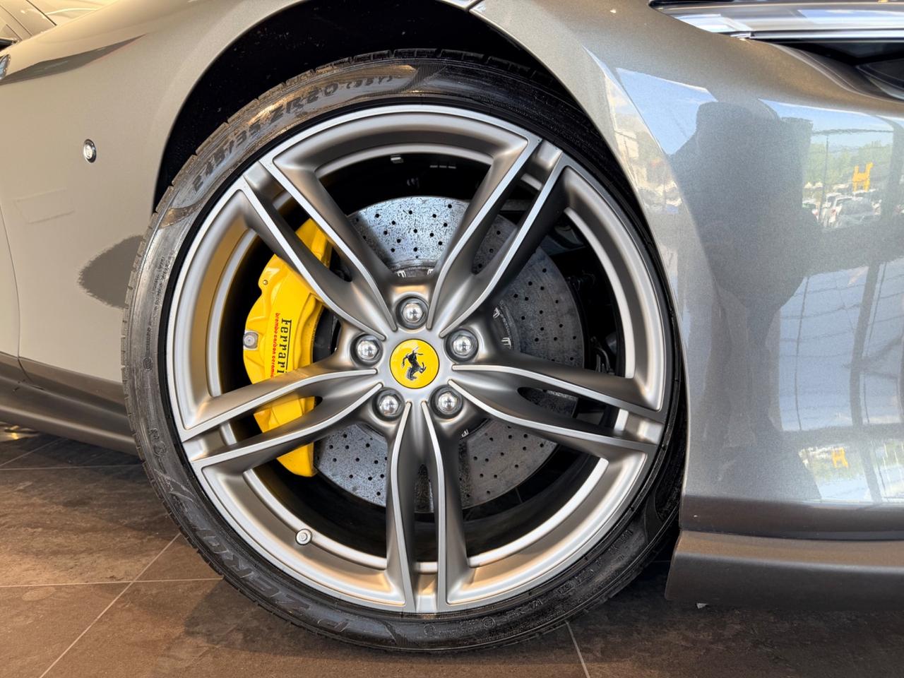 Ferrari Roma uni pro garanzia uff e service incluso 2030