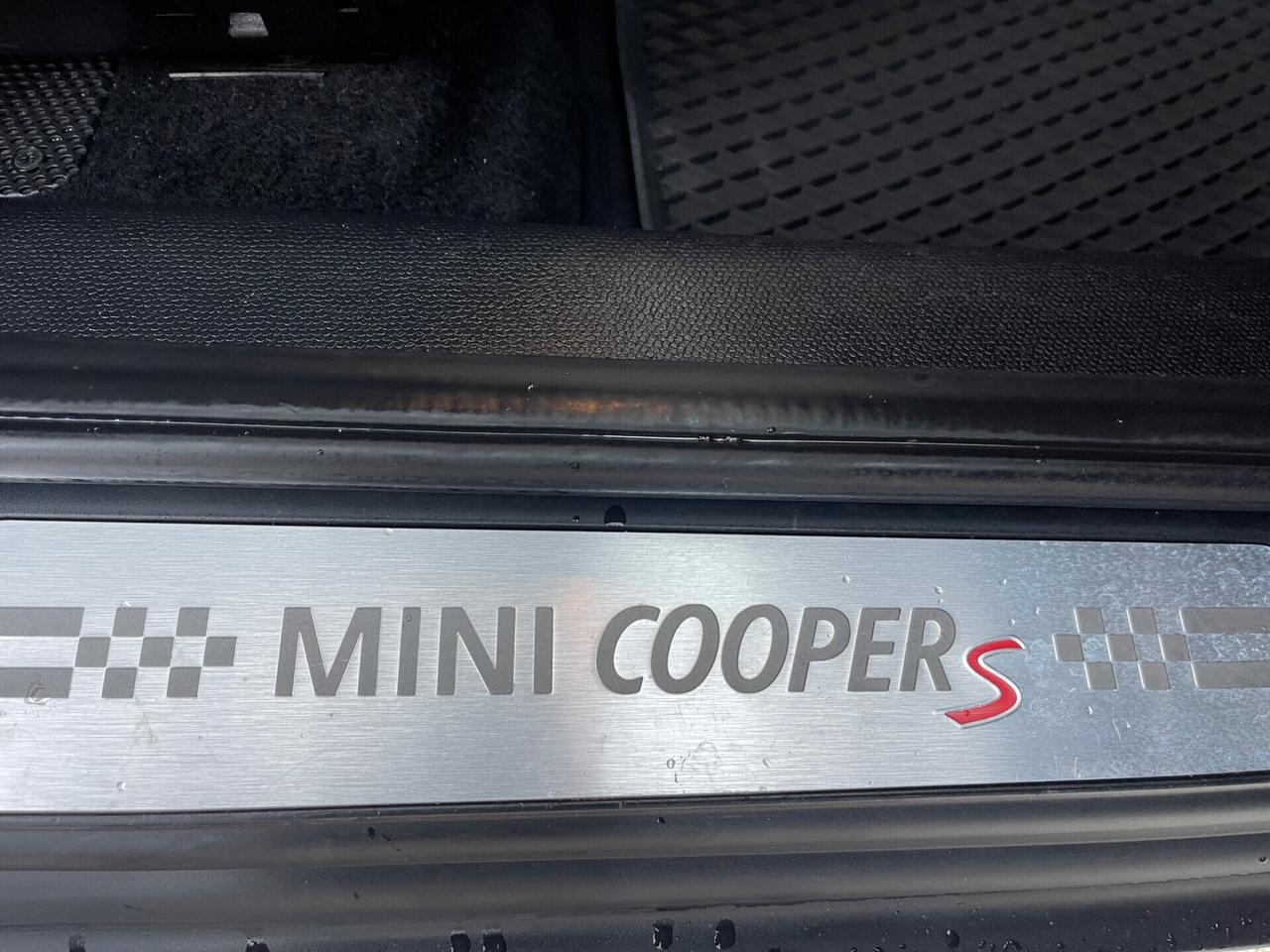 MINI COUNTRYMAN 2.0 SD 143 ALL4x4 COOPER S MY14