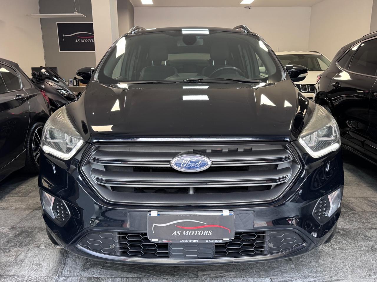Ford Kuga 1.5 TDCI 120 CV S&S 2WD ST-Line