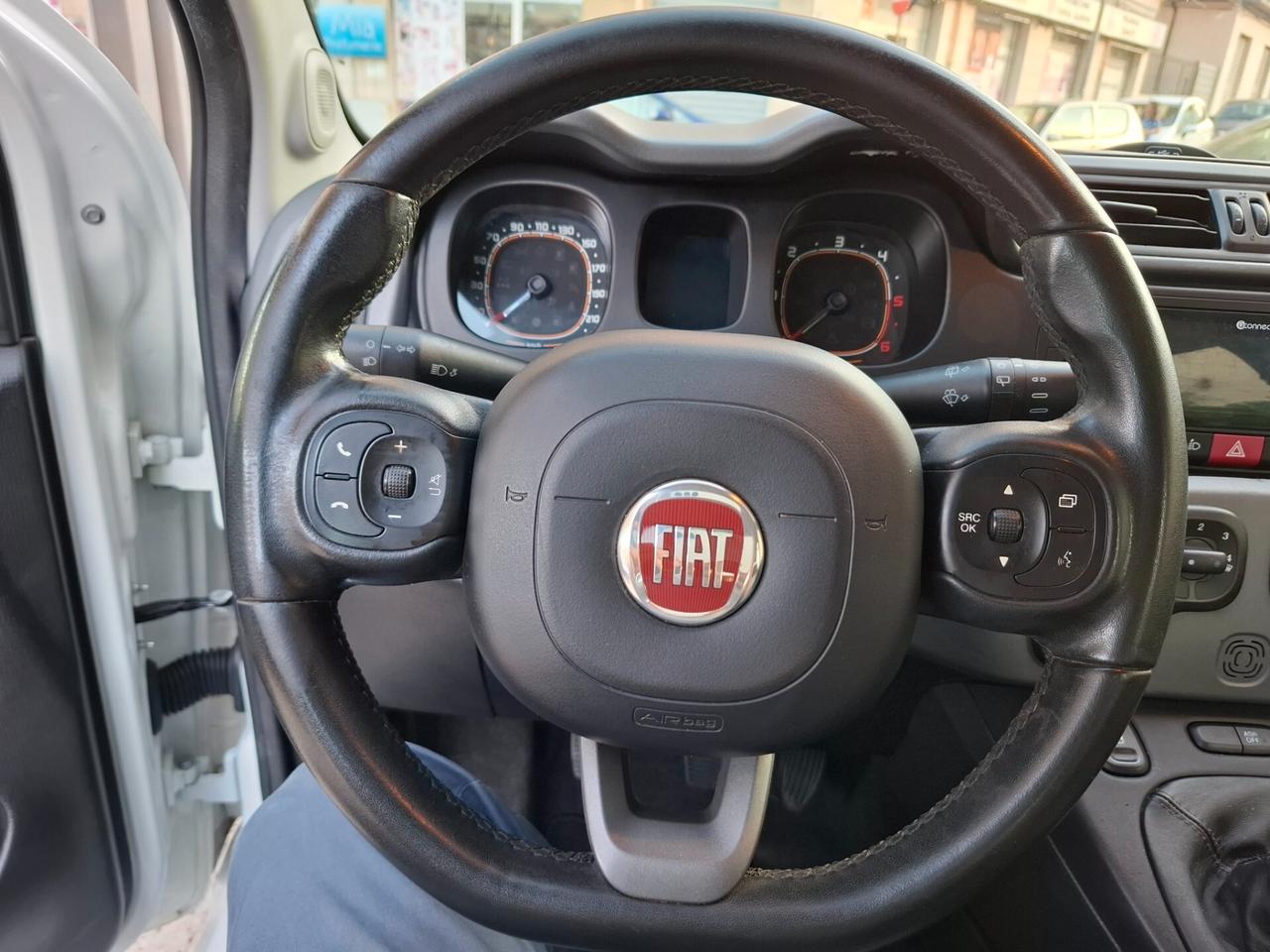 FIAT Panda 1.3 MJT LOUNGE- PERFETTA 2015