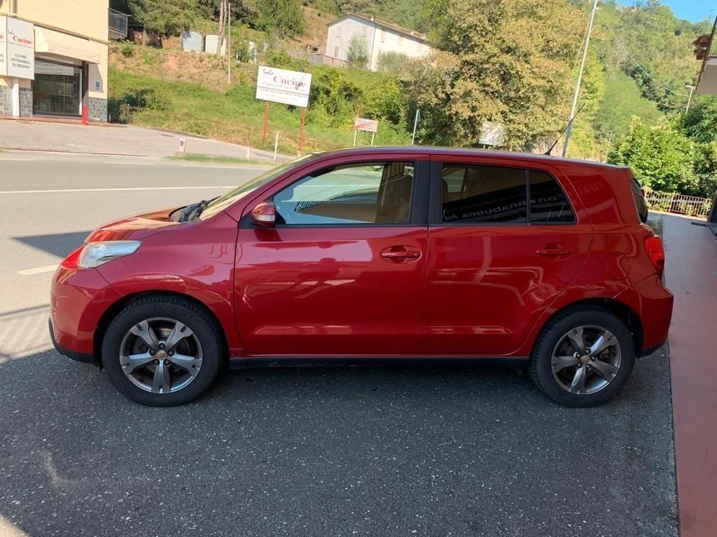 Toyota Urban Cruiser AWD 2012