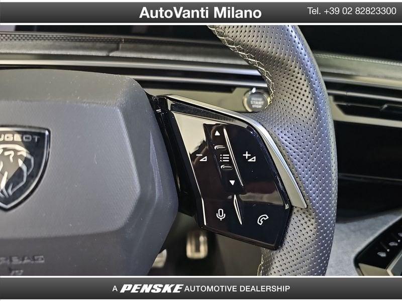 Peugeot e-3008 e 210cv 73 kWh GT