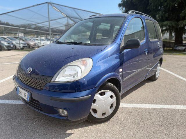 TOYOTA Yaris Verso 1.3i 16V cat Sol