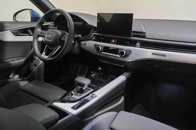 Audi A4 Avant 40 TDI quattro S tronic S line edition