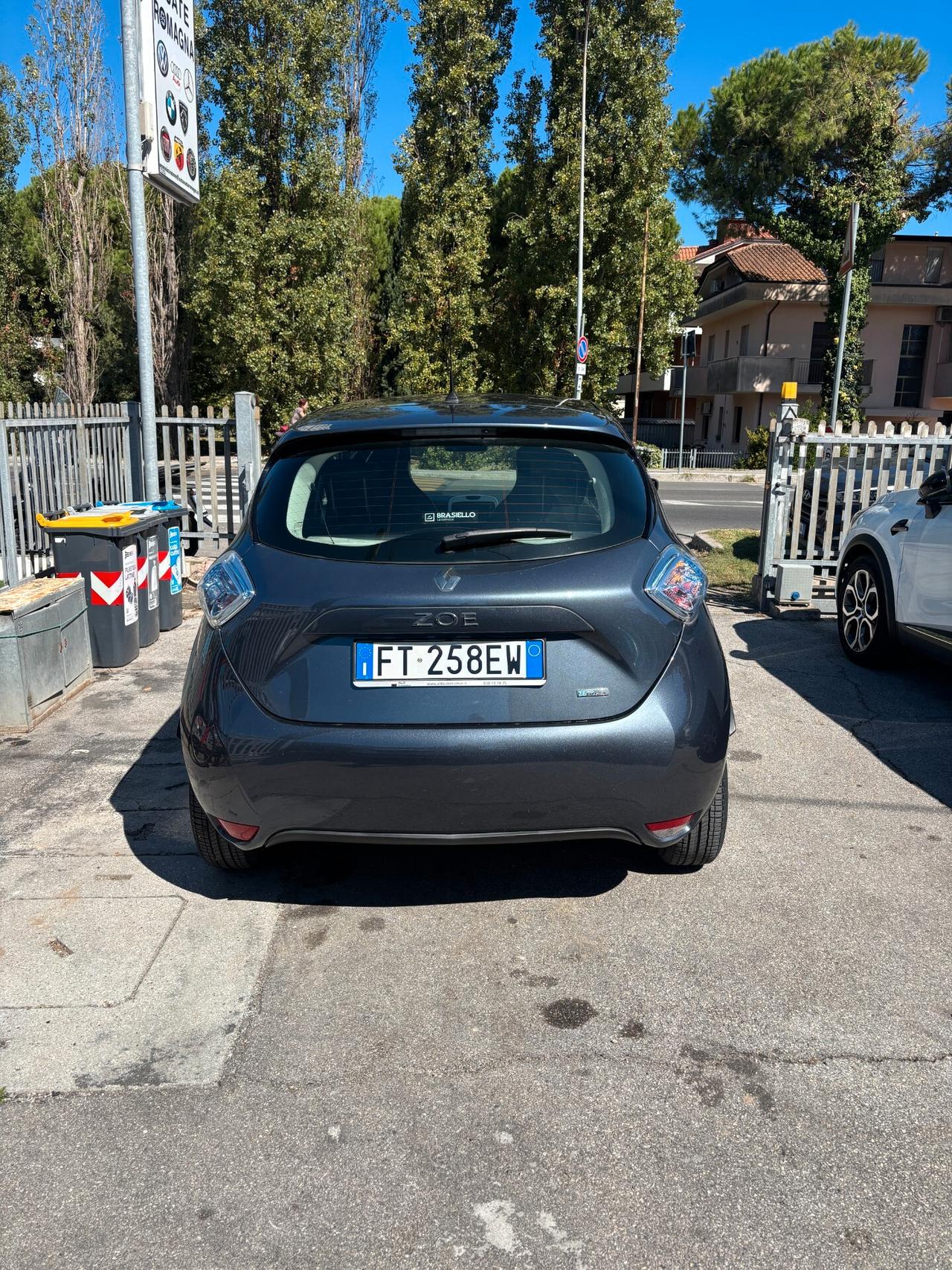 Renault ZOE Life R90 Flex NESSUN VINCOLO BATTERIE A NOLEGGIO