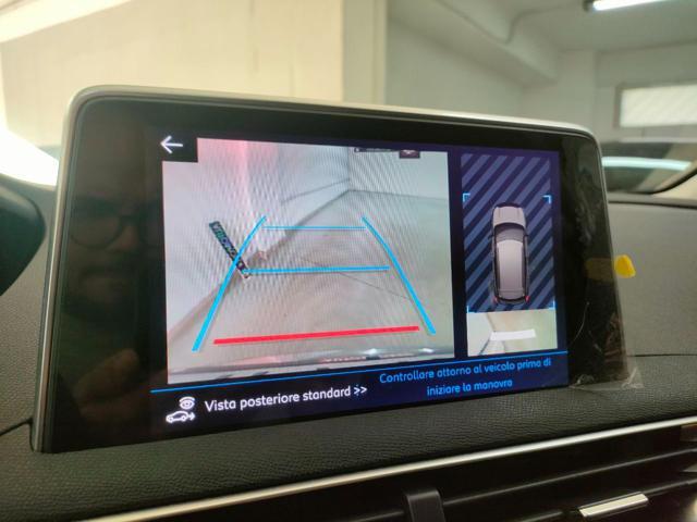 PEUGEOT 3008 BlueHDi 130 S&S Allure