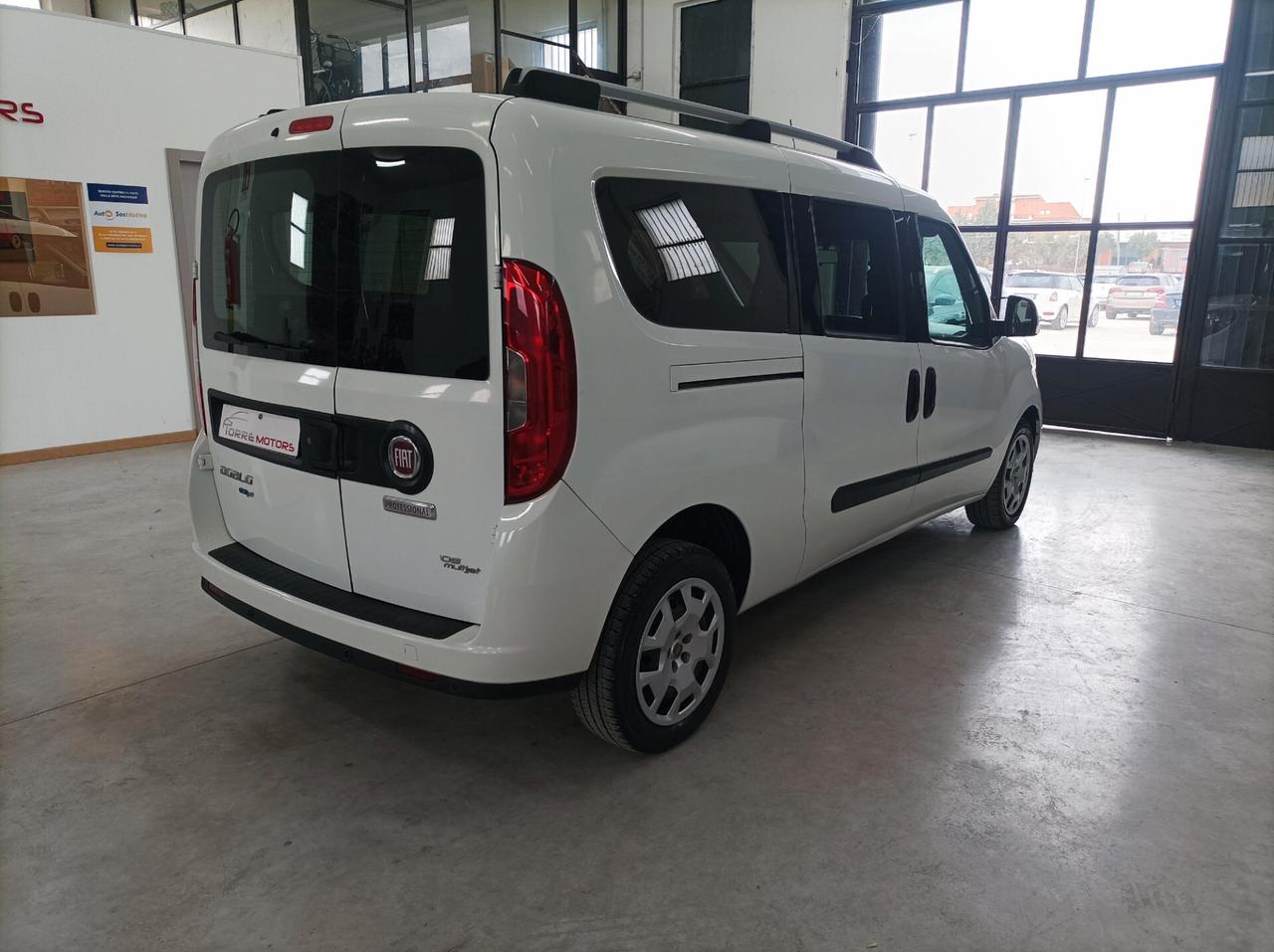 Fiat Doblo Doblò 1.6 MJT 16V 105CV Lounge 07/2015 (IVA detraibile)